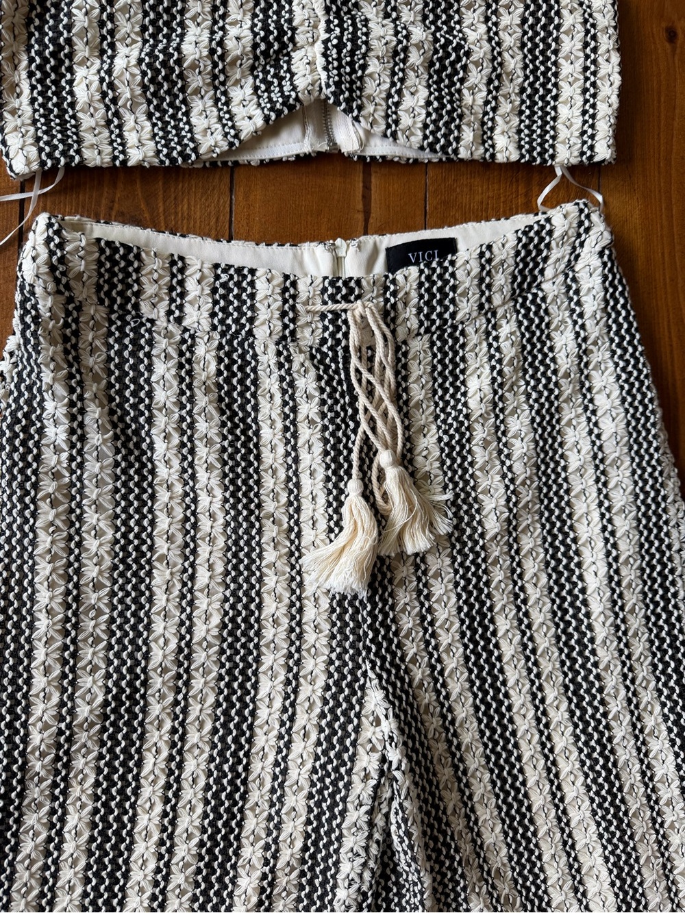 VICI Black & Cream Striped Knit Bandeau & Pants Set - Picture 2 of 5